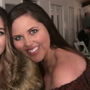 Meet your Posher, Allison